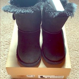 Ugg boots (black)